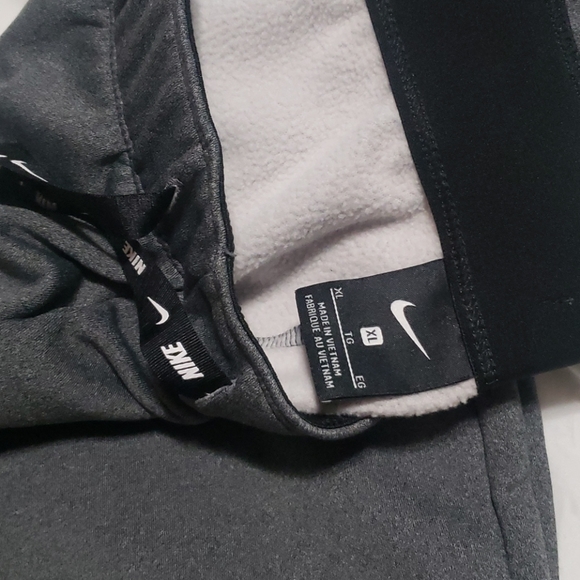 Nike Fleece Pants - Picture 3 of 3